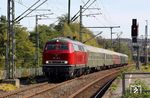 218 139 der Eisenbahn Logistik Vienenburg (ELV) mit Sonderzug DPE 62143 (Vienenburg - Köln Hbf) in Wuppertal-Vohwinkel. (20.09.2019) <i>Foto: Wolfgang Bügel</i>