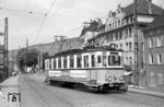 Tw 6 (Baujahr 1927) der Straßenbahn Esslingen–Nellingen–Denkendorf (END) in Esslingen. Das Fahrzeug kam 1981 im Tausch gegen den Reutlinger Triebwagen 30 (ehemals ESS 7) ohne Motoren zum Technikmuseum Marxzell, wurde dort dennoch nach 2000 verschrottet.  (24.05.1976) <i>Foto: Helmut Röth</i>
