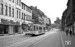 Der Bestand der Neunkirchener Straßenbahn betrug ab 1965 gerade einmal sieben Triebwagen, die alle auf der verbliebenen Stadtlinie 2 zwischen Steinwald und Hauptbahnhof pendelten. Hier ist es der Tw 2, der im Hannoverschen Straßenbahn-Museum erhalten blieb. (16.05.1965) <i>Foto: Helmut Röth</i>
