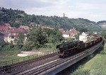 044 332 (44 332) fährt mit einem gemischten Güterzug über die Neckarbrücke in den Bahnhof Horb ein. (06.1969) <i>Foto: Alan Brack</i>