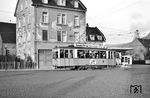 Tw 67 stammte aus der zweiten Nachkriegsserie von Fuchs aus dem Jahr 1952 und ist hier auf der Linie 10 (Bismarckstraße – Bergheimer Straße – Pfaffengrund – Eppelheim) in Heidelberg unterwegs. (10.01.1960) <i>Foto: Helmut Röth</i>