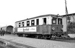 T 22 (MAN, Baujahr 1935) der Mittelbadische-Eisenbahn-Gesellschaft (MEG) auf der Kaiserstuhlbahn in Endingen. (03.10.1965) <i>Foto: Helmut Röth</i>
