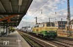 Es folgte der um Stunden verspätete "Aluzug" DGS 88165 von Spellen nach Koblenz-Lützel mit 218 396 der Brohltal-Eisenbahn in Hilden. (03.04.2020) <i>Foto: Joachim Bügel</i>