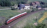 Ein unbekannter	613 in Orxhausen (nahe Kreiensen). (06.05.1983) <i>Foto: Peter Schiffer</i>