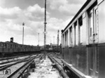 S-Bahnzüge im späteren kriegszerstörten Bw Westend. (1942) <i>Foto: RVM (Ittenbach)</i>