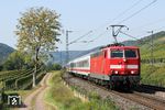 181 214 mit IC 135 (Luxembourg - Norddeich Mole) bei Pommern an der Mosel. (25.09.2011) <i>Foto: Marvin Christ</i>
