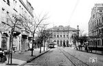 Blick aus der heutigen Ostbahnstraße auf den alten Landauer Hauptbahnhof in der Zeit vor dem 1. Weltkrieg. (1912) <i>Foto: RBD Mainz, Slg. W. Löckel</i>