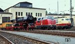 136 Jahre Eisenbahngeschichte haben sich im Bw Nürnberg Hbf versammelt, vom Adler (Bj. 1835) über 01 1066 (Bj. 1939), V 200 002 (Bj. 1954) bis zur 103 172 (Bj. 1971). (11.07.1985) <i>Foto: Klaus D. Holzborn</i>