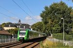 422 011 als S 34923 (Solingen - Dortmund) am Haltepunkt Solingen-Vogelpark. (31.08.2020) <i>Foto: Joachim Bügel</i>