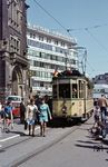 Tw 260 (Schöndorf/SSW, Baujahr 1928) an der Haltestelle Neumarkt in Wuppertal-Elberfeld. Im April 1974 feierte man noch ausgiebig das 100-jährige Jubiläum der Wuppertaler Straßenbahn, 13 Jahre später wurde sie endgültig stillgelegt.  (10.04.1974) <i>Foto: Dieter Junker</i>
