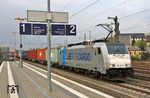 186 428 der RTB Cargo, die im Jahr 2010 aus der Rurtalbahn GmbH hervorging, in Düsseldorf-Rath. (17.10.2020) <i>Foto: Wolfgang Bügel</i>