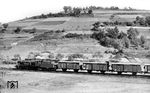 57 2571 mit einem Güterzug nach Aschaffenburg kurz vor Heigenbrücken. (08.09.1934) <i>Foto: DLA Darmstadt (Bellingrodt)</i>