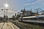 Möglicherweise zum letzten Mal im Jahr 2020 fährt TRI 110 469 mit dem NX-Ersatzzug RB 32517 nach Bonn aus Solingen Hbf. (18.12.2020) <i>Foto: Joachim Bügel</i>