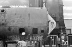Beide Fahrzeuge der Baureihe 10 hatten eine kegelförmige Rauchkammertür, die den Luftwiderstand herabsetzen sollte. Der vollständig geschweißte Kessel ähnelte konzeptionell dem der Baureihe 01.10.  (22.08.1956) <i>Foto: Manfred van Kampen</i>
