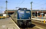 110 131 ist mit E 3160 (Hagen - Mönchengladbach) in Düsseldorf Hbf eingetroffen. (06.05.1988) <i>Foto: Wolfgang Bügel</i>