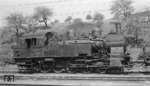 94 1165 (Bw Aschaffenburg) als Schiebelok an einem Güterzug, den sie über die Rampe nach Heigenbrücken hinaufhelfen soll. (22.04.1957) <i>Foto: Ron Amberger</i>