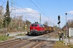 218 155 der Eisenbahn-Betriebsgesellschaft Neckar-Schwarzwald-Alb Rottweil mit DGV 93488 (Darmstadt Gbf - Gerolstein) in Uhlerborn zwischen Mainz und Bingen. (31.03.2020) <i>Foto: Marvin Christ</i>