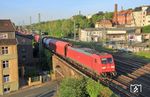 185 207 mit EZ 51275 nach Gremberg um 20.30 Uhr in Wuppertal-Unterbarmen. (14.06.2021) <i>Foto: Wolfgang Bügel</i>
