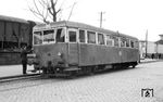 VT 41 (Wismar, Baujahr 1938) im Trierer Bahnhof der Moselbahn. (04.1962) <i>Foto: Georg Kellermann</i>