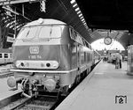 Die nagelneue V 160 114 (Bw Limburg) in Frankfurt Hbf. (06.1967) <i>Foto: Reinhold Palm</i>
