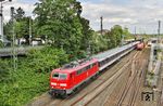GfF 110 200 mit dem NX-Ersatzzug RB 32517 nach Bonn-Mehlem in Solingen Hbf. (30.07.2021) <i>Foto: Joachim Bügel</i>