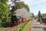 99 7239 fährt mit P 8925 zum Brocken durch Wernigerode-Hasserode. (21.09.2021) <i>Foto: Joachim Bügel</i>