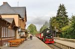 99 7241 fährt mit P 8939 aus Wernigerode in den Bahnhof Drei Annen Hohne ein. (23.09.2021) <i>Foto: Joachim Bügel</i>