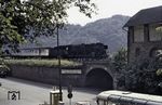 001 227 fährt mit E 1867 nach Koblenz in Bullay ein. (08.1971) <i>Foto: Gerhard Greß</i>
