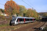Abellio VT 12.11.01 auf Überführungsfahrt vor herbstlicher Kulisse in Wuppertal-Sonnborn. (27.10.2021) <i>Foto: Wolfgang Bügel</i>