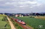 219 092 (Bw Saalfeld) mit einer Regionalbahn nach Gera bei Neunhofen. (26.06.1999) <i>Foto: Manfred Lohneisen</i>
