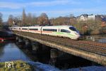 Der umgeleitete ICE 614 (München - Hamburg-Altona) auf der Ruhrbrücke bei Wetter. (11.01.2022) <i>Foto: Wolfgang Bügel</i>