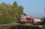 628 438 verlässt als RB 29547 (Limburg - Wiesbaden Hbf) den Bahnhof Wiesbaden-Igstadt. (22.10.2011) <i>Foto: Marvin Christ</i>