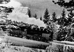 24 021 vom Bw Freudenstadt unterwegs im winterlichen Schwarzwald. Der genaue Aufnahmeort konnte noch nicht ermittelt werden. (1941) <i>Foto: RVM (Ulmer)</i>