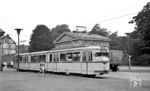 Der damals neue GT8-Tw 2320 (Düwag, Baujahr 1957) auf der Linie 1 in Düsseldorf-Rath. (12.07.1957) <i>Foto: Aad van Ooy</i>