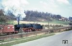 50 035 vom Bw Aachen West hilft als Schiebelok einem Güterzug über die Rampe von Herzogenrath nach Kohlscheid.  (04.1968) <i>Foto: John Carter</i>
