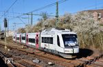 Die Regiobahn in Mettmann übernimmt ab Dezember 2022 die neue Regional-Express-Linie 47 zwischen Remscheid-Lennep – Solingen und Düsseldorf. Im Vorlaufbetrieb wird seit März 2022 bereits mit den ehemaligen Integral-Zügen der BOB getestet. Ein solcher Testzug fährt hier als S 90168 nach Remscheid-Lennep in Solingen Hbf aus. (18.03.2022) <i>Foto: Zeno Pillmann</i>