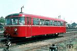Der nagelneue Uerdinger VT 95 9178 des Bw Mainz im Bahnhof Budenheim. Der Schienenbus blieb bis 1970 in Mainz stationiert und ging dann noch für 10 Jahre nach Landau (Pfalz). Am 26.03.1980 wurde er ausgemustert. (08.1952) <i>Foto: A. Dormann, Slg. W. Löckel</i>