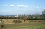 194 137 vor Dg 54865 auf der Strecke Ulm - Augsburg bei Gabelbach. (17.02.1988) <i>Foto: Wolfgang Bügel</i>