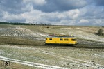 Fahrleitungs-Prüffahrt mit dem aufgebügelten 701 117 bei Fahlenbach. (19.02.1988) <i>Foto: Wolfgang Bügel</i>