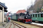 Mittlerweile ist der nächste Zug mit 99 1579 in (Ober-)Rittersgrün eingetroffen. (06.03.2022) <i>Foto: Andreas Höfig</i>