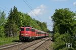 110 443 mit RB 30613 nach Mittenwald bei Gauting. (07.05.2009) <i>Foto: Stefan von Lossow</i>