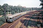ET 171 052/009, der 1943 bzw. 1940 entstand, auf der Fahrt nach Wedel bei Hamburg-Dammtor. (07.1956) <i>Foto: Carl Bellingrodt</i>