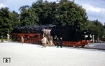 45 012 stand als Exponat der Deutschen Bundesbahn auf der vom 20. Juni bis zum 11. Oktober 1953 stattfindenden Verkehrsausstellung in München. (1953) <i>Foto: R. Whittington</i>