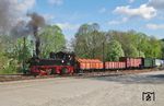99 1568 mit einem abfahrbereiten Güterzug in Steinbach. (13.05.2022) <i>Foto: Andreas Höfig</i>