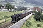 050 202 (Bw Rottweil) fährt mit einem Güterzug durch Dettingen am Neckar. (1969) <i>Foto: Alan Orchand</i>