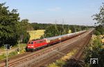 111 118 vor DPE 320 auf dem Rückweg von Bingen nach Münster bei Leverkusen-Rheindorf. (22.06.2022) <i>Foto: Joachim Bügel</i>