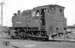 Neun Lokomotiven der Baureihe 80 (80 013, 014, 016, 029, 030, 036 – 039) wurden zwischen 1959 und 1962 von der Klöckner Bergbau AG erworben und als Werkslokomotiven eingesetzt. Die als Werklok Nr. 7 umgezeichnete ehemalige 80 013 war bei der Zeche Königsborn 3/4 in Bönen im Einsatz.  (29.07.1968) <i>Foto: Wolfgang Bügel</i>