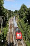 101 035 schiebt den LPFT 27820 (Köln Bbf - Osnabrück Hbf) auf dem "Kölner Gleis" durch Gruiten. (28.08.2022) <i>Foto: Joachim Bügel</i>