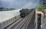 044 122 rollt mit einem Güterzug aus Ehrang bei Cochem moselabwärts. (30.08.1969) <i>Foto: Robin Fell</i>