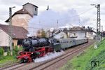 23 058 mit einem Sonderzug zum 175-jährigen Jubiläum der Eisenbahnen in der Pfalz in Neustadt an der Weinstraße. (03.10.2022) <i>Foto: Zeno Pillmann</i>